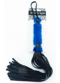 Нежная плеть с синим мехом BDSM Light - 43 см. - БДСМ Арсенал - купить с доставкой в Шахтах