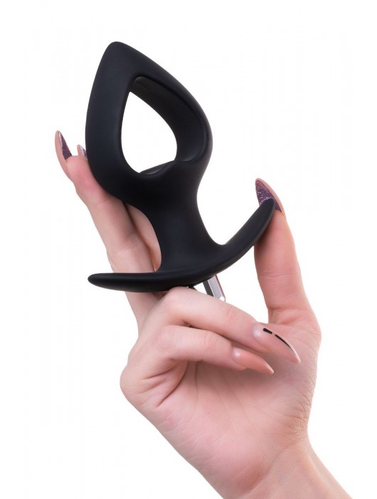 Черная вибровтулка с полой серединой в виде сердечка Cordis M - 14 см. - POPO Pleasure