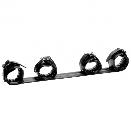 Черная распорка с манжетами для рук и ног Deluxe Rigid Spreader Bar - XR Brands - купить с доставкой в Шахтах