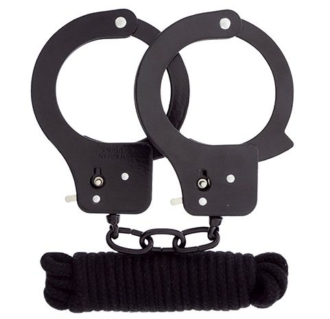 Чёрные наручники из листового металла в комплекте с веревкой BONDX METAL CUFFS LOVE ROPE SET - Dream Toys - купить с доставкой в Шахтах